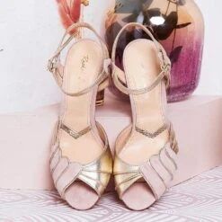 Rachel Simpson Aurelia Powder Pink Bruidsschoenen -Ginger Ray || Floris van Bommel || Revitalash Verkoop aurelia.2
