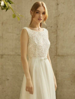 Bride Now BN-003 Trouwjurk -Ginger Ray || Floris van Bommel || Revitalash Verkoop avalia bn 003 1