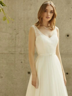 Bride Now BN-018 Trouwjurk 9 Bride Now BN-018 Trouwjurk -Ginger Ray || Floris van Bommel || Revitalash Verkoop avalia bn 018 2