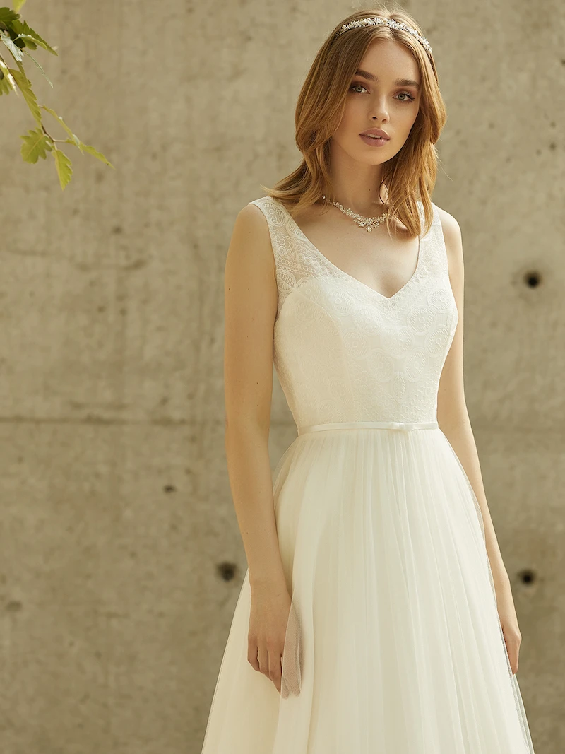 Bride Now BN-018 Trouwjurk 5 Bride Now BN-018 Trouwjurk - Afbeelding 3