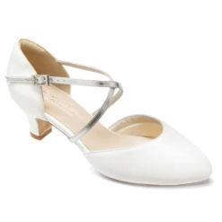 G. Westerleigh Cristina Bruidsschoenen 11 G. Westerleigh Cristina Bruidsschoenen -Ginger Ray || Floris van Bommel || Revitalash Verkoop cristina