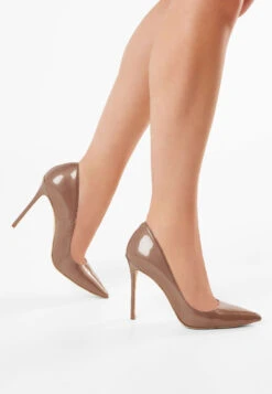 Fiarucci Bridal Destini Bruidsschoenen Mocca 17 Fiarucci Bridal Destini Bruidsschoenen Mocca -Ginger Ray || Floris van Bommel || Revitalash Verkoop destini mocca patent leather