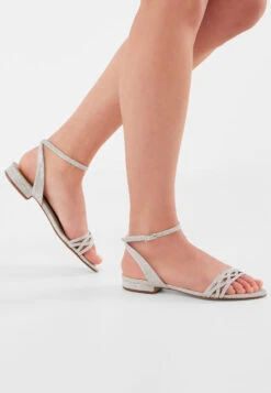 Rainbow Club Faye-Silver Metallic Bruidsschoenen -Ginger Ray || Floris van Bommel || Revitalash Verkoop faye silver metallic