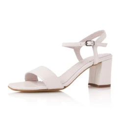 Fiarucci Bridal Fedra Bruidsschoenen Ivoor -Ginger Ray || Floris van Bommel || Revitalash Verkoop fedra perle leather 2