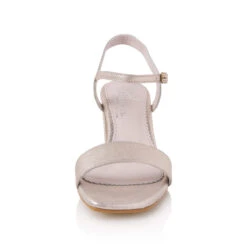 Fiarucci Bridal Fedra Bruidsschoenen Rosé 12 Fiarucci Bridal Fedra Bruidsschoenen Rosé -Ginger Ray || Floris van Bommel || Revitalash Verkoop fedra rose glamour leather 4