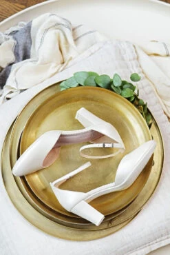 Fiarucci Bridal Fernanda Perle Bruidsschoenen -Ginger Ray || Floris van Bommel || Revitalash Verkoop fernanda 2 1