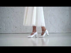 G. Westerleigh Brigitte Bruidsschoenen -Ginger Ray || Floris van Bommel || Revitalash Verkoop hqdefault 18 5