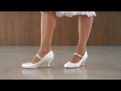 G. Westerleigh Sarah Bruidsschoenen -Ginger Ray || Floris van Bommel || Revitalash Verkoop hqdefault 4 1