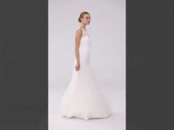 Bride Now BN-007 Trouwjurk 10 Bride Now BN-007 Trouwjurk -Ginger Ray || Floris van Bommel || Revitalash Verkoop hqdefault 7 6