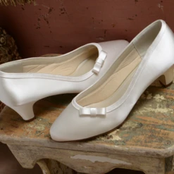 Rainbow Club Josephine Bruidsschoenen -Ginger Ray || Floris van Bommel || Revitalash Verkoop josephine