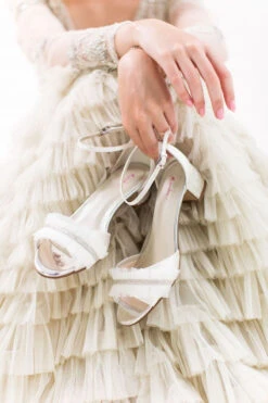 Rainbow Club Karyssa Bruidsschoenen 13 Rainbow Club Karyssa Bruidsschoenen -Ginger Ray || Floris van Bommel || Revitalash Verkoop karyssa 6 1