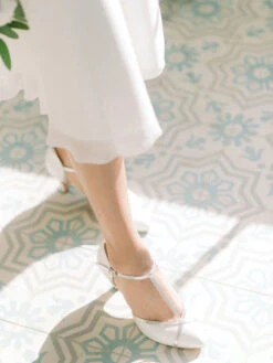 G. Westerleigh Kiara Bruidschoenen 27 G. Westerleigh Kiara Bruidschoenen -Ginger Ray || Floris van Bommel || Revitalash Verkoop kiara 16