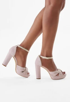 Fiarucci Bridal Marilou Bruidsschoenen Roze 19 Fiarucci Bridal Marilou Bruidsschoenen Roze -Ginger Ray || Floris van Bommel || Revitalash Verkoop marilou powder pink