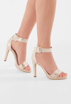 Fiarucci Bridal Marysol Champagne Gold Bruidsschoenen -Ginger Ray || Floris van Bommel || Revitalash Verkoop marysol champagne gold suede