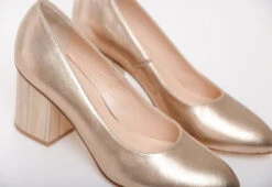 Content Ceres Bruidsschoenen Rose -Ginger Ray || Floris van Bommel || Revitalash Verkoop mc ceres rose 6