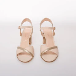 Content Luna Bruidsschoenen Blush Brons -Ginger Ray || Floris van Bommel || Revitalash Verkoop mc luna blush 4