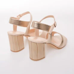 Content Luna Bruidsschoenen Blush Brons -Ginger Ray || Floris van Bommel || Revitalash Verkoop mc luna blush 5