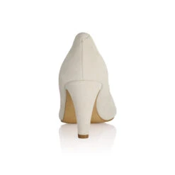 Fiarucci Bridal Mironne Bruidsschoenen Off-White -Ginger Ray || Floris van Bommel || Revitalash Verkoop mironne off white suede leather 5