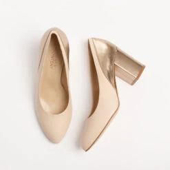 Content Anemone Blush Bruidsschoenen -Ginger Ray || Floris van Bommel || Revitalash Verkoop moments by content anemone blush 3