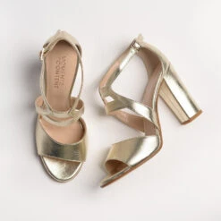 Content Magnolia Champagne Bruidsschoenen -Ginger Ray || Floris van Bommel || Revitalash Verkoop moments by content magnolia champagne 3