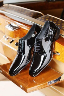 Mr. Fiarucci Nick Black Patent Trouwschoenen Heren -Ginger Ray || Floris van Bommel || Revitalash Verkoop mr. fiarucci hochzeitsschuhe herren nick black patent 3 2