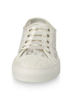 Fiarucci Bridal Nelli Bruidssneaker -Ginger Ray || Floris van Bommel || Revitalash Verkoop nelli perle lace 3 1