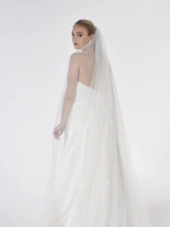 Poirier S47-210-1-Ivoor Sluier -Ginger Ray || Floris van Bommel || Revitalash Verkoop poirier s47 210 1 ivory veil 4