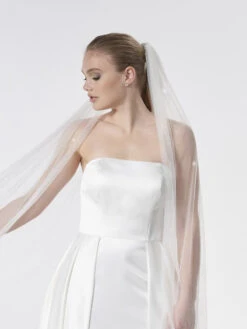 Poirier S47-300-1-Ivoor Sluier -Ginger Ray || Floris van Bommel || Revitalash Verkoop poirier s47 300 1 ivory veil 3