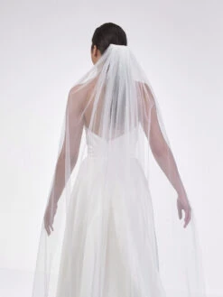 Poirier S48-210-1-Ivoor Sluier -Ginger Ray || Floris van Bommel || Revitalash Verkoop poirier s48 210 1 ivory veil 3