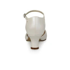 Rainbow Club Pretty Angel Bruidsschoenen 16 Rainbow Club Pretty Angel Bruidsschoenen -Ginger Ray || Floris van Bommel || Revitalash Verkoop pretty angel ivory leather look 5