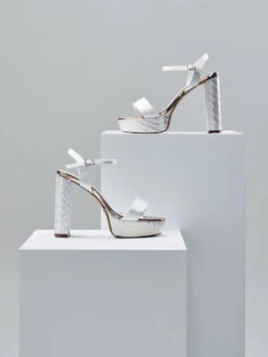 Rainbow Club Nattie Bruidsschoenen -Ginger Ray || Floris van Bommel || Revitalash Verkoop rainbow club nattie ivory satin parquet heel pls g