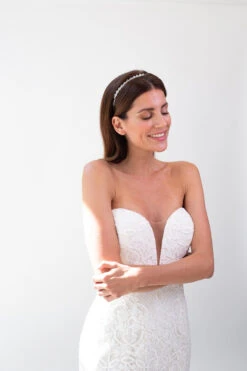 Abrazi T1-RND1 Tiara 12 Abrazi T1-RND1 Tiara -Ginger Ray || Floris van Bommel || Revitalash Verkoop t1 rnd1 rhodium 3 1