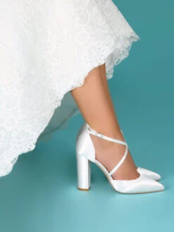 The Perfect Bridal Company Kiera Ivoor Bruidsschoenen -Ginger Ray || Floris van Bommel || Revitalash Verkoop the perfect bridal company kiera 4