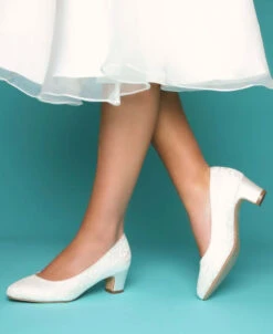 The Perfect Bridal Company Melanie Lace Bruidsschoenen -Ginger Ray || Floris van Bommel || Revitalash Verkoop the perfect bridal company melanie lace 3