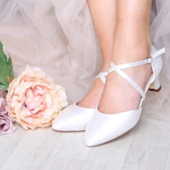 The Perfect Bridal Company Renate Satin Bruidsschoenen -Ginger Ray || Floris van Bommel || Revitalash Verkoop the perfect bridal company renate satin 5