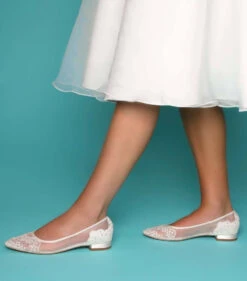 The Perfect Bridal Company Tess Bruidsschoenen -Ginger Ray || Floris van Bommel || Revitalash Verkoop the perfect bridal company tess 4