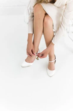 Rainbow Club Yasmin Bruidsschoenen -Ginger Ray || Floris van Bommel || Revitalash Verkoop yasmin 2 1