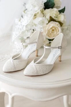 G. Westerleigh Zara Ivory Bruidsschoenen -Ginger Ray || Floris van Bommel || Revitalash Verkoop zara ivory 4